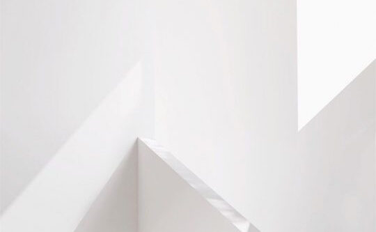 A Minimalist Photography of A white Room - The Meaning Of Minimalist Aesthetics: Why Less Is More