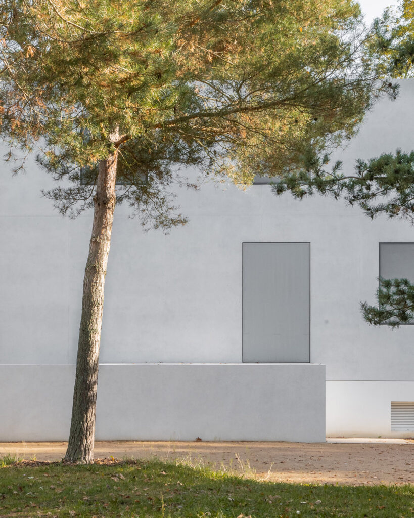 Masters Houses in Dessau, Photography by Sarah Dorweiler