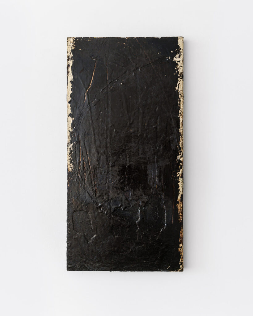 Eleanor Bartlett, Scored I (2000), Tar and metal paint on canvas, 122 x 61cm © Image Courtesy the gallery, Photography by Ash Mills
