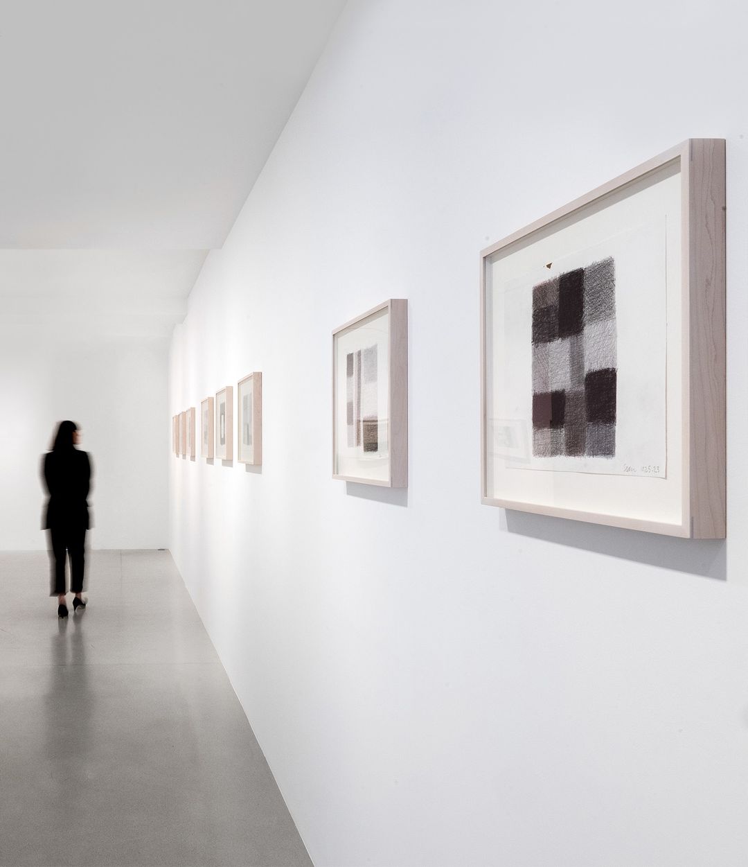 Installation view of Sean Scully "Carbon and Air" at Thaddaeus Ropac Paris, 2024 © The Artist, Image Courtesy Thaddaeus Ropac