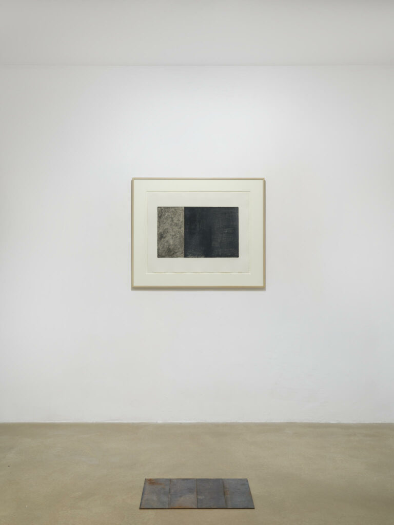 Brice Marden vs Carl Andre, Installation Shot of the exhibition "Blocks & Grids" at Stephane Simoens Contemporary Fine Art in Knokke © The Artists, Image Courtesy Stephane Simoens Contemporary Fine Art