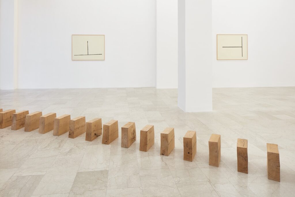 Richard Nonas, 2024, Installation view, P420, Bologna © Image Courtesy P420, Bologna, Photo credit Carlo Favero