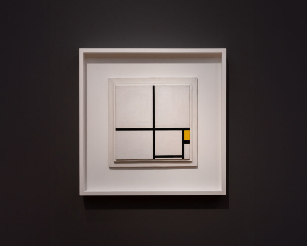 Piet Mondrian (1872 - 1944), Komposition mit Gelb (Composition with Yellow), 1930 on view at Museum Barberini , Photography by Sarah Dorweiler / Aesence